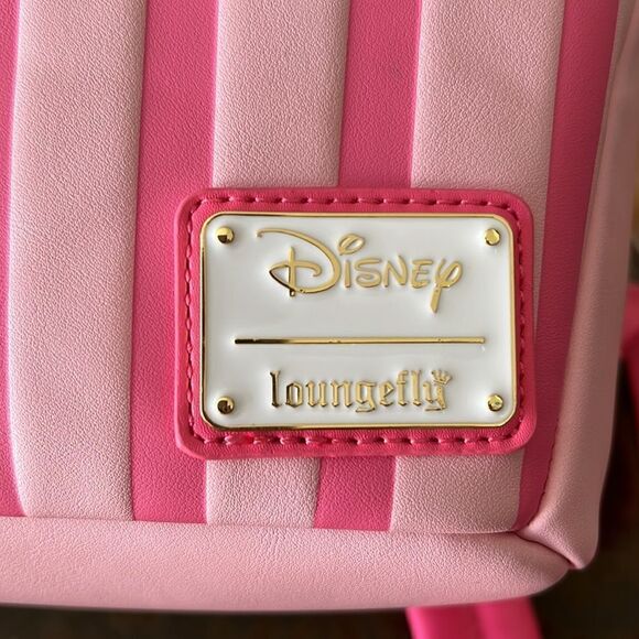 Disney X Loungefly Marie of the Aristocats Cupcake Backpack & Wallet Set - Picture 15 of 16